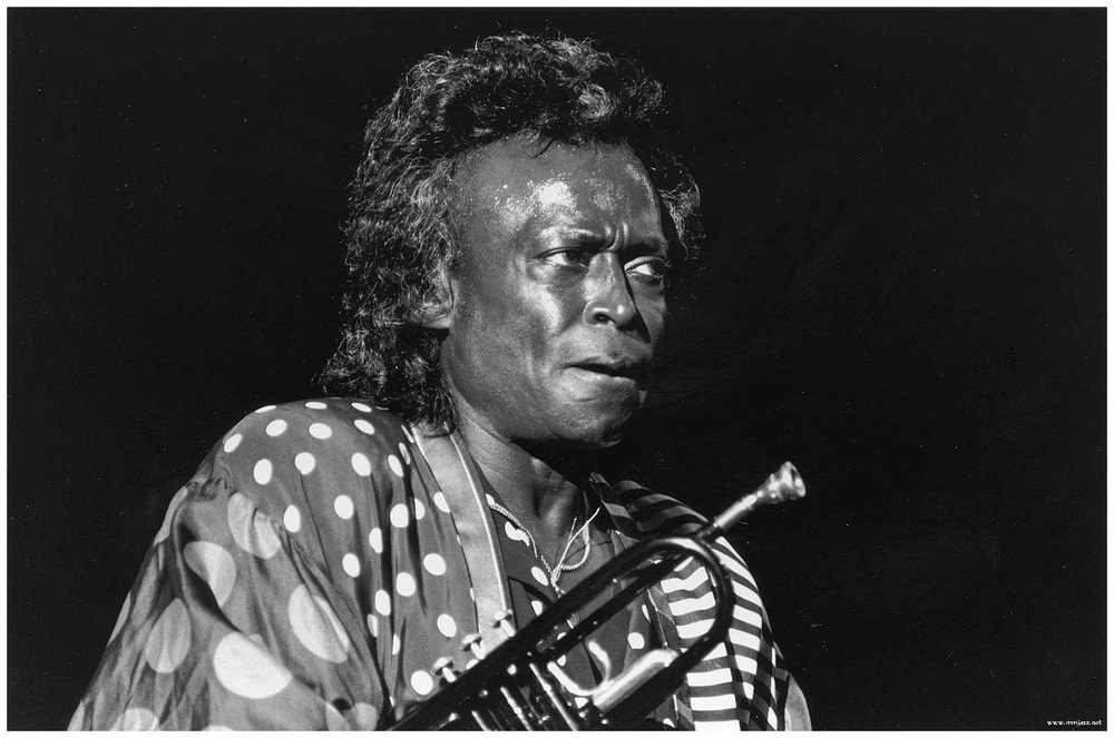 tad-hershorn-miles-davis-1990.jpg