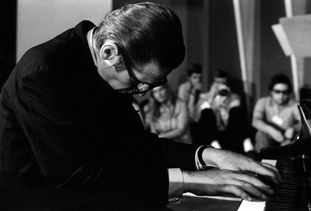 Bill-Evans-2-Photo-by-Jak-Kilby-_-ArenaPAL-2048x1392.jpg