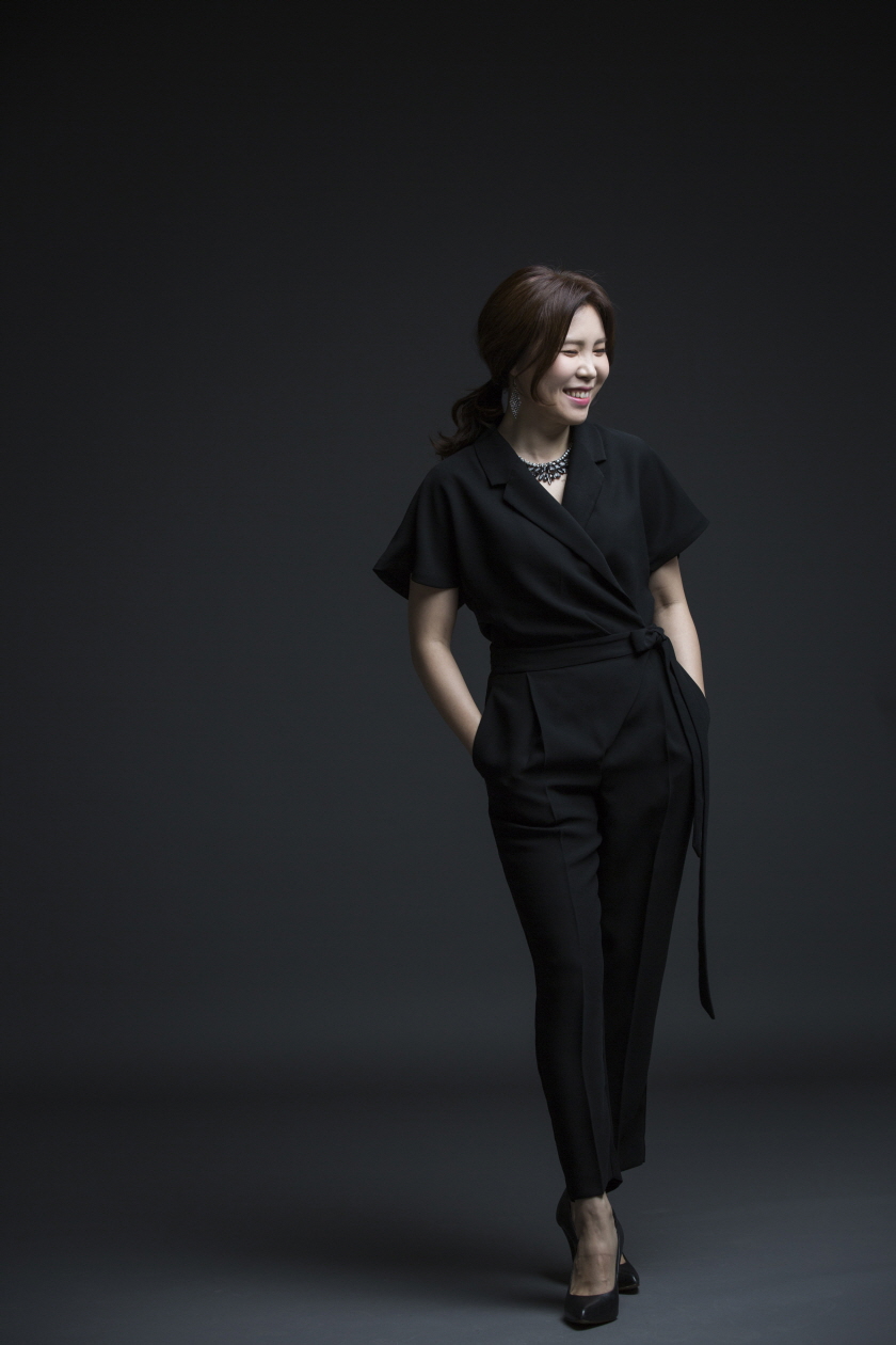 피아니스트 송영주, 피아노 솔로에 담아낸 그녀의 진솔한 자화상