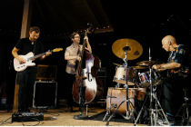 ⚡#44 Review Column(Archive) 최대한 오픈된 상황에서 이뤄진 자유로운 대화 - 야콥 브로(Jakob Bro)